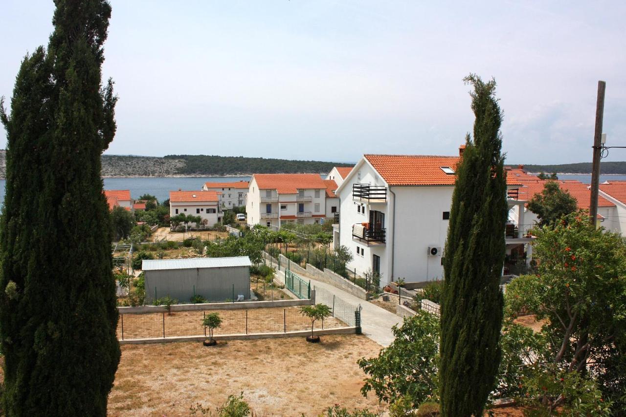 Apartment Barbat 4962A Barbat na Rabu Dış mekan fotoğraf